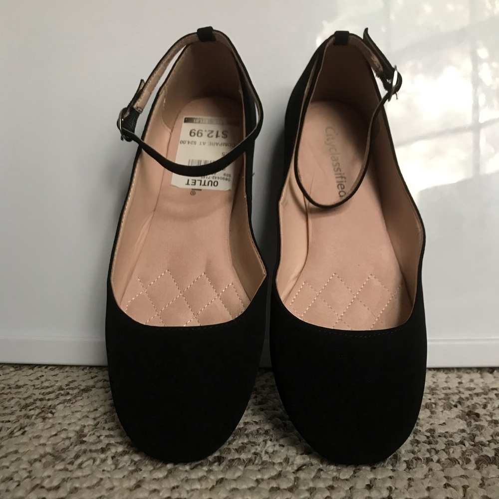 BLACK BALLERINA FLATS